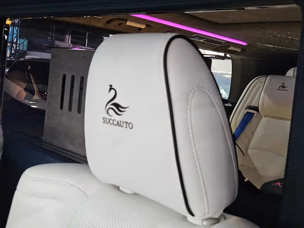 Toyota Alphard — миниатюра 13