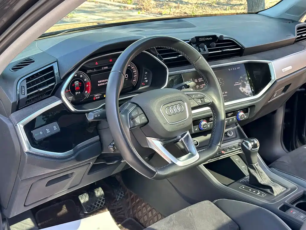 Audi Q3 — миниатюра 14