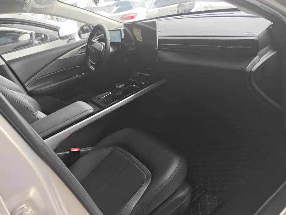 Wuling Xingguang — миниатюра 8