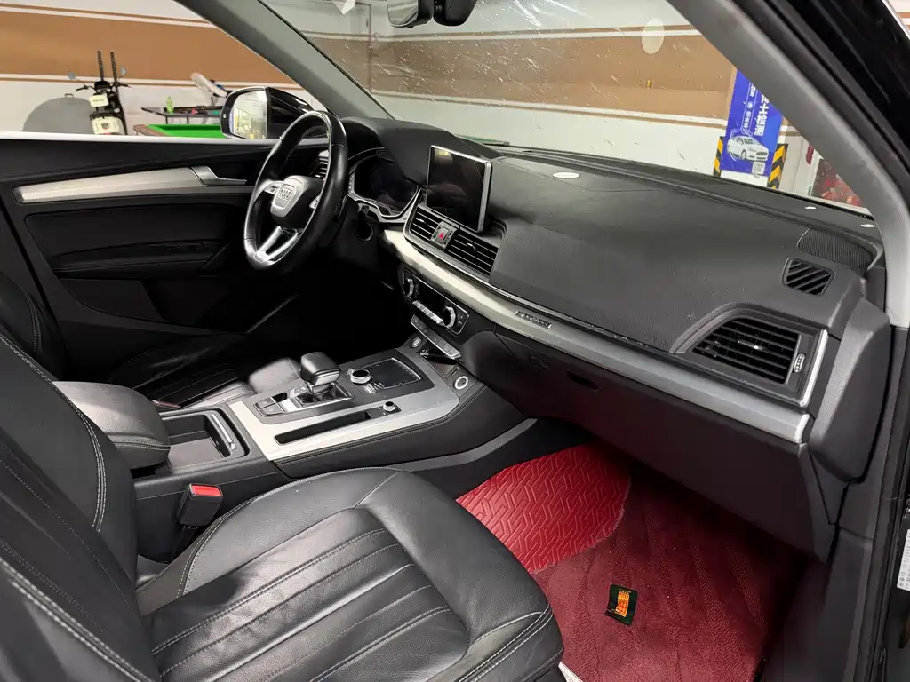 Audi Q5L — миниатюра 8