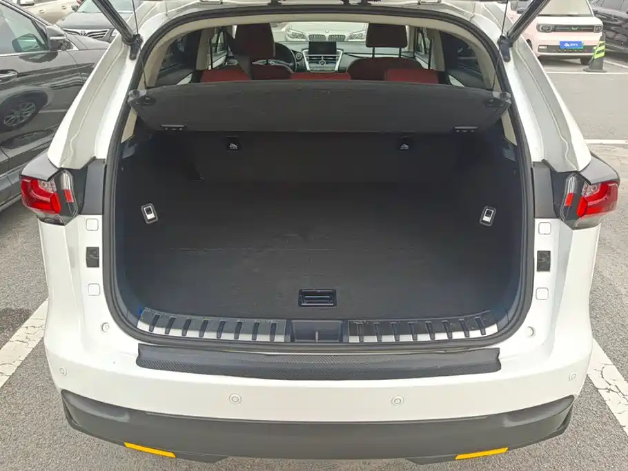 Lexus NX — миниатюра 4