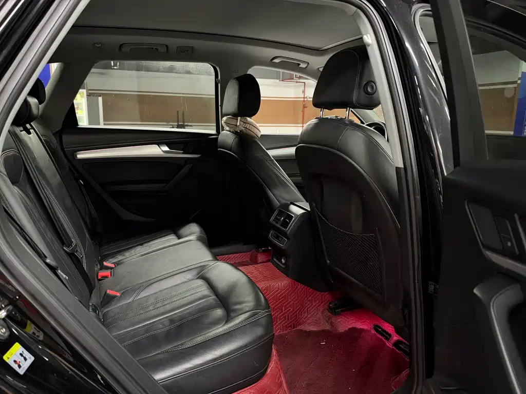 Audi Q5L — миниатюра 9