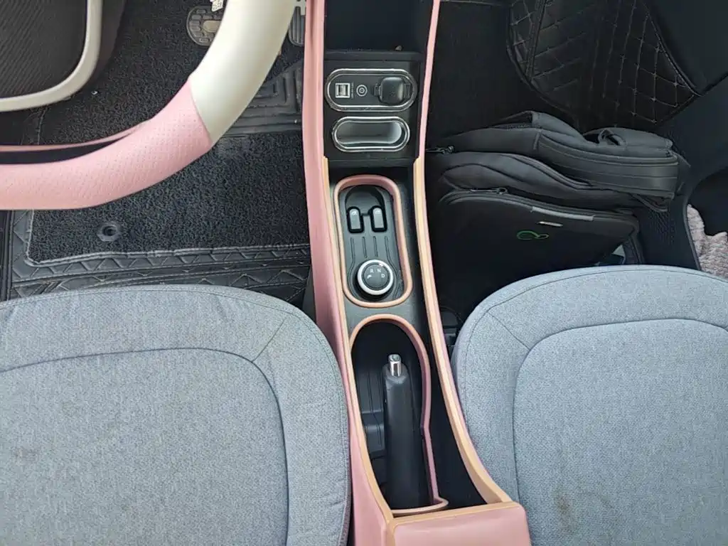 Wuling MINIEV — миниатюра 14