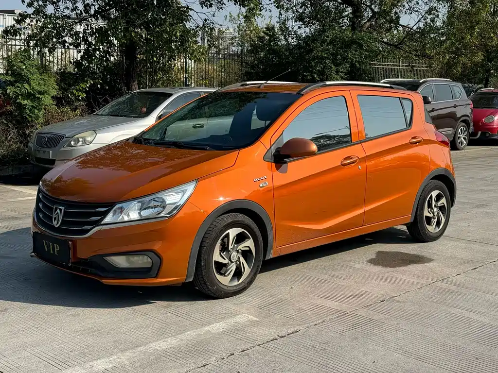 Baojun 310 2017