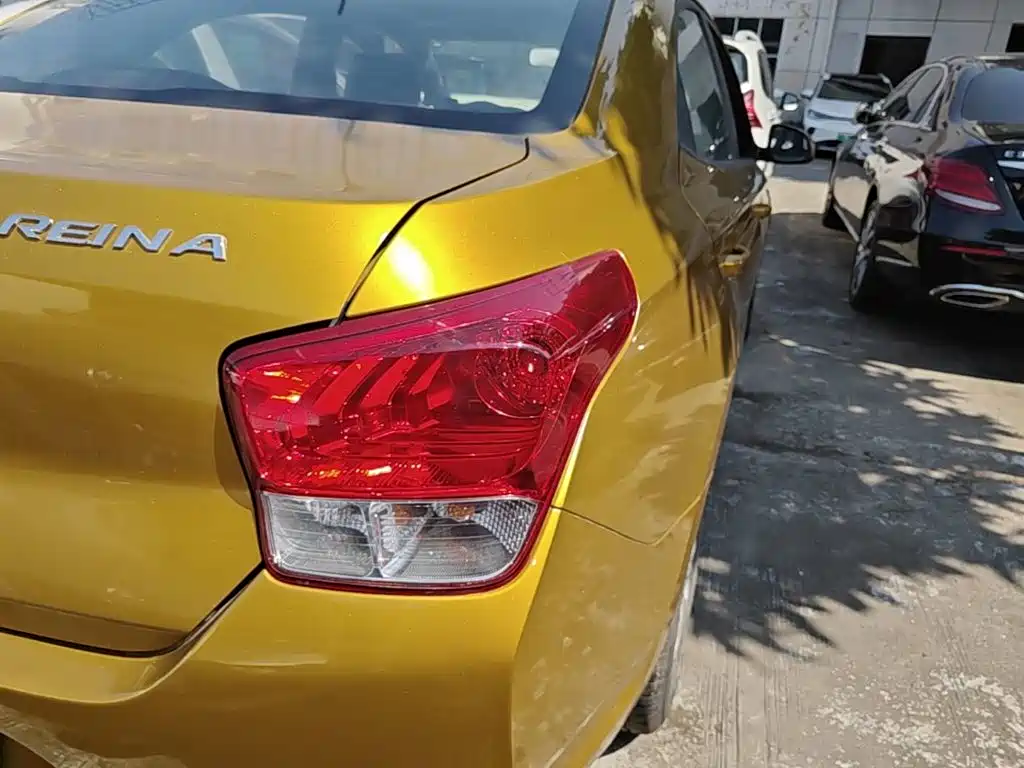 Hyundai Verna — миниатюра 8