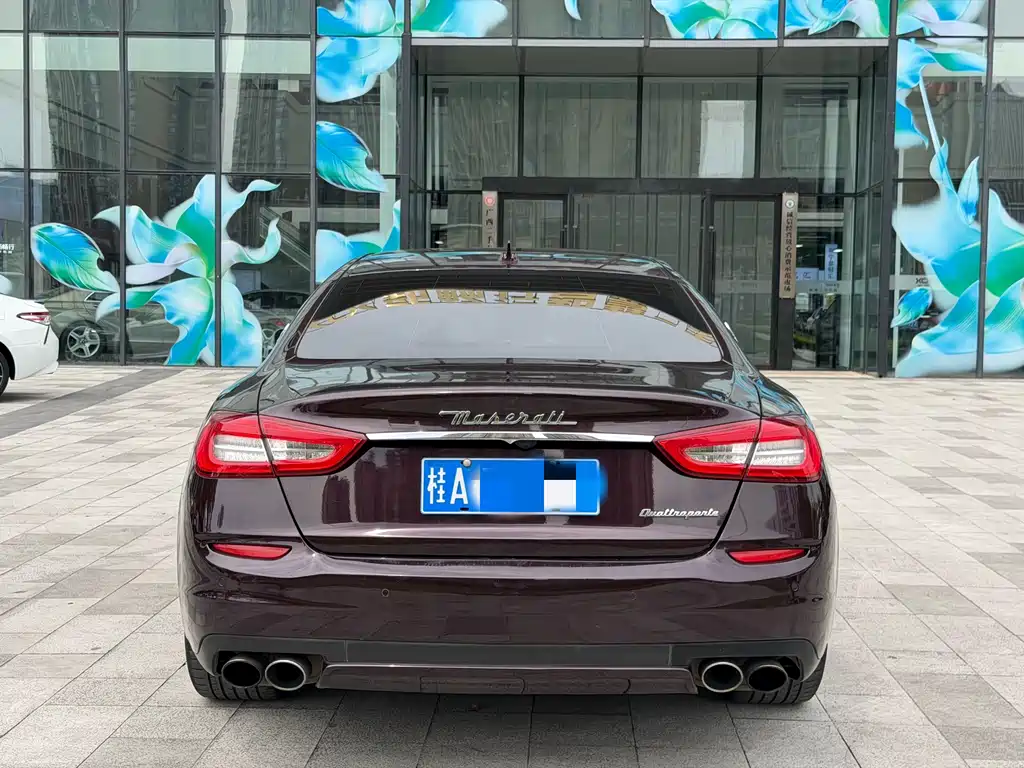 Maserati Quattroporte — миниатюра 13