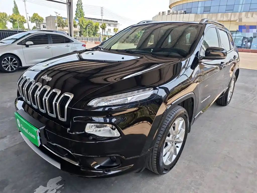 Jeep Cherokee 2018