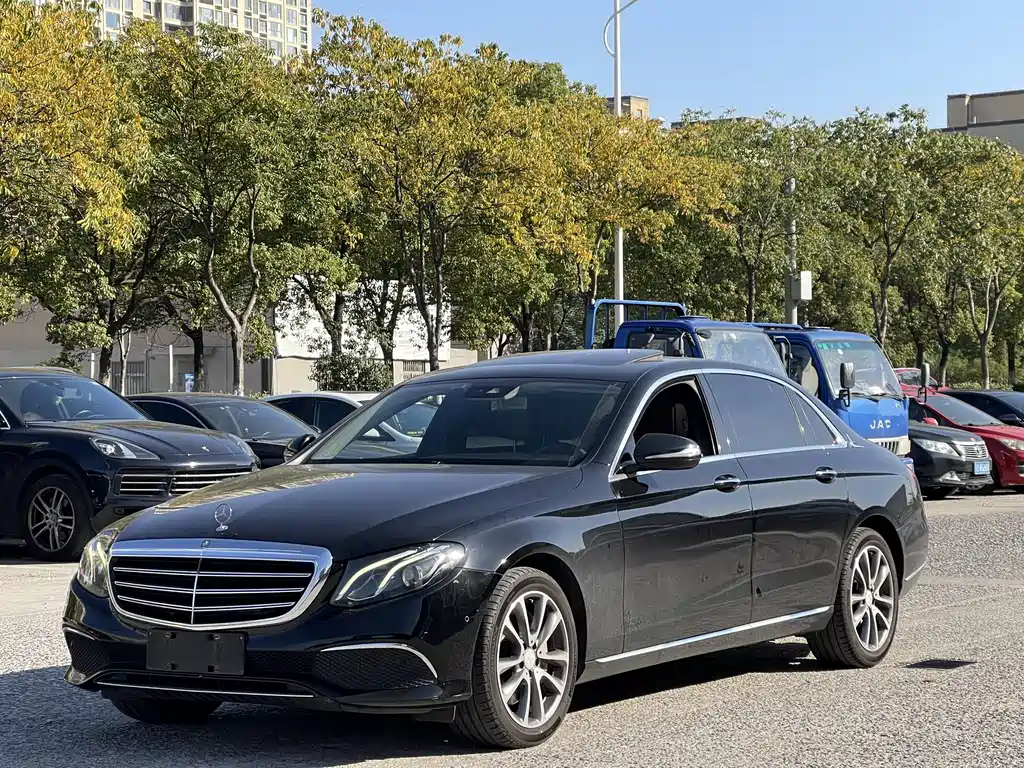 Mercedes-Benz E-Class 2016