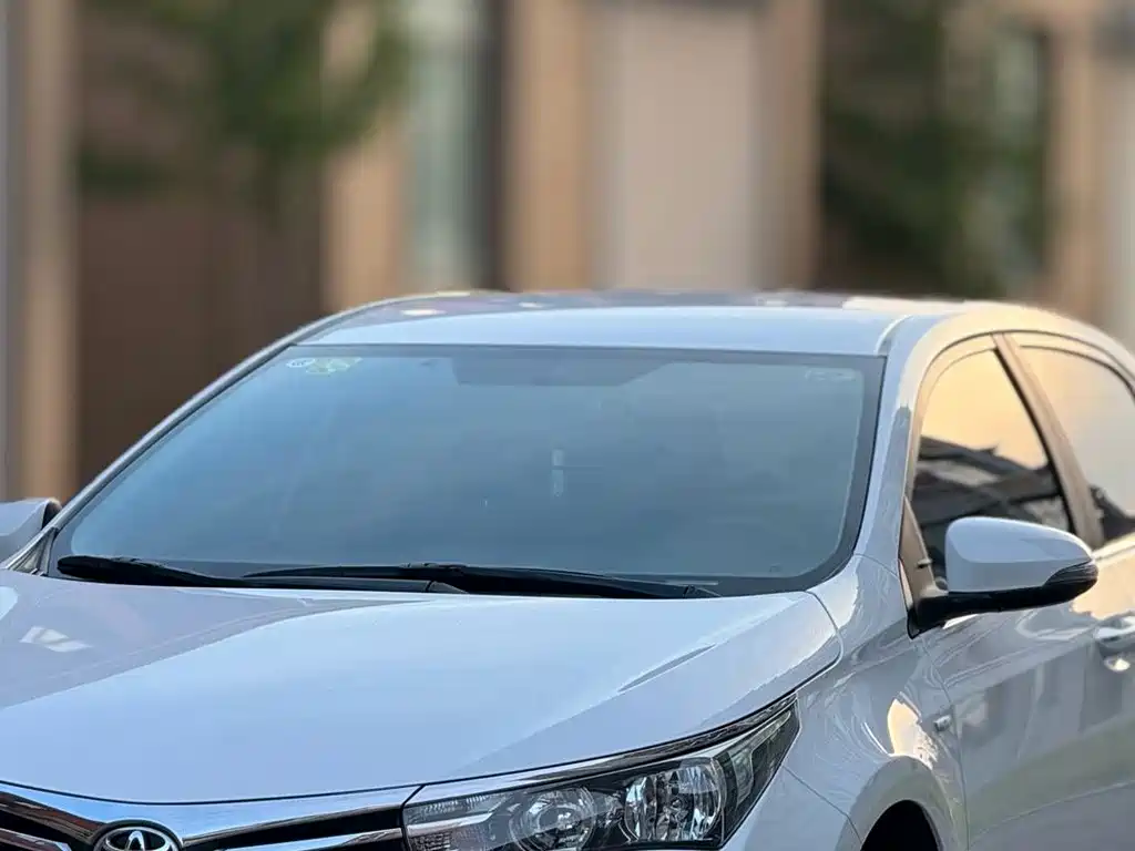 Toyota Corolla — миниатюра 12