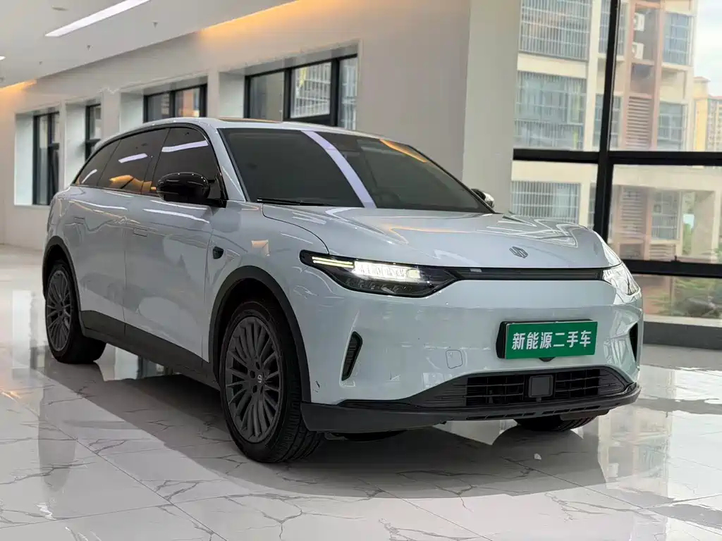 Leapmotor Leapmotor C11 — миниатюра 3