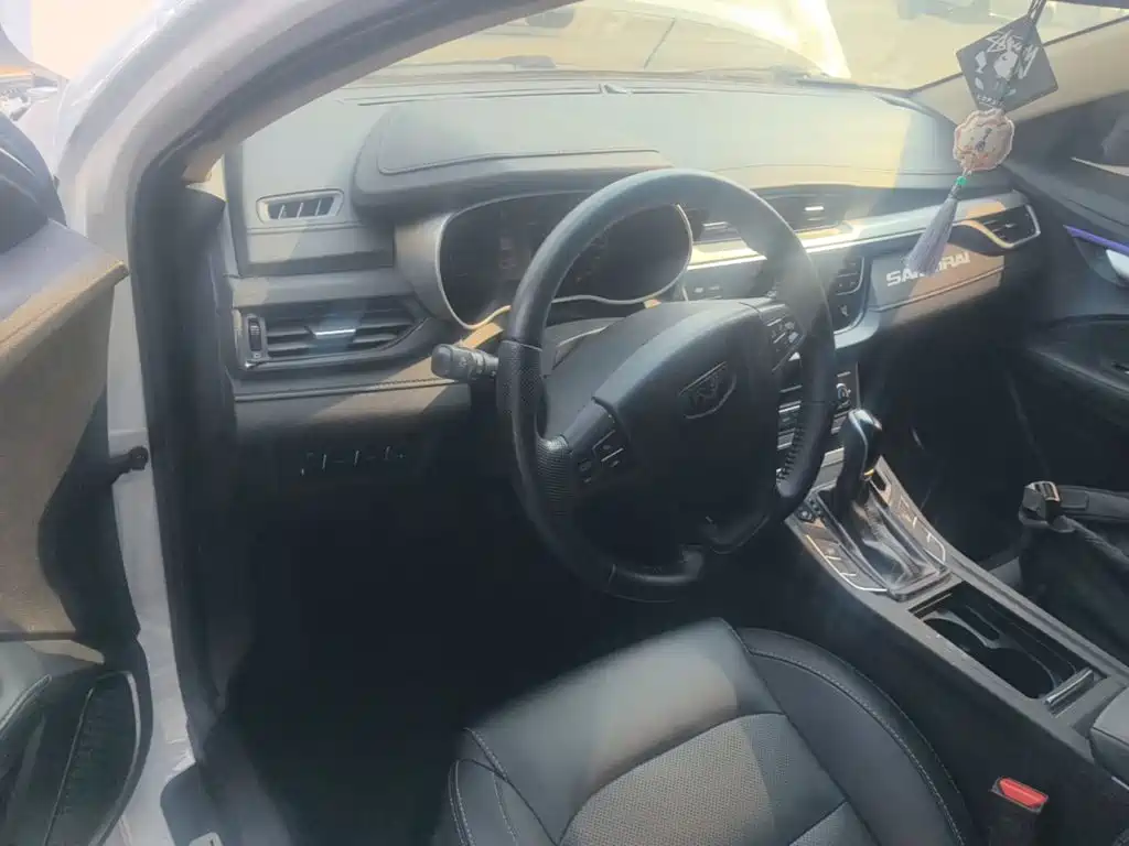 Geely Emgrand — миниатюра 10