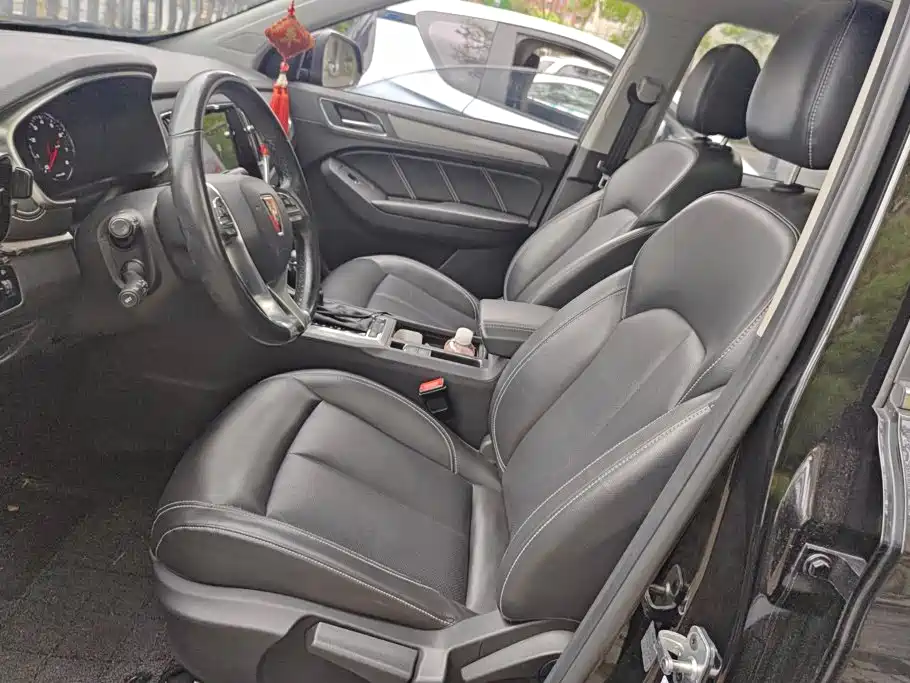 Roewe RX5 — миниатюра 9