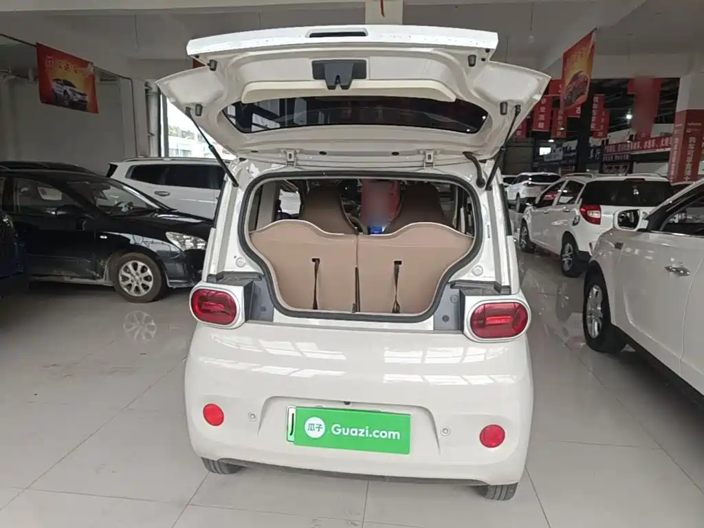 Wuling MINIEV — миниатюра 19