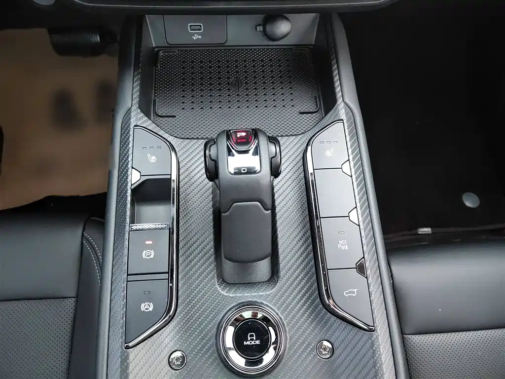 HAVAL SECOND GENERATION BIG DOG NEW ENERGY