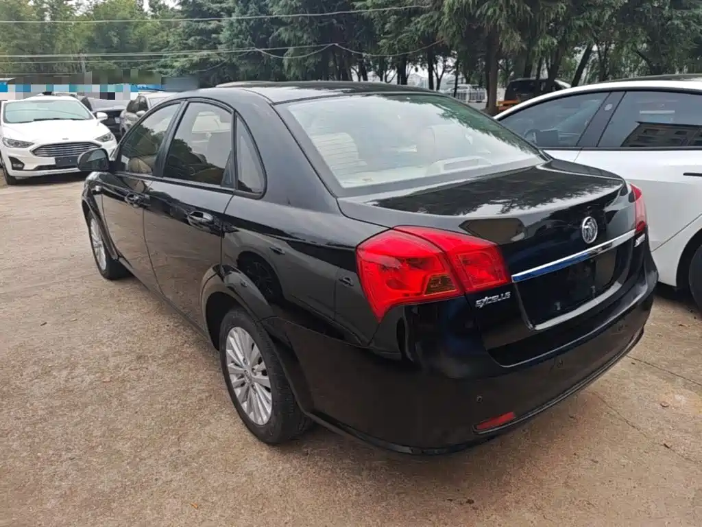 Buick Excelle — миниатюра 5