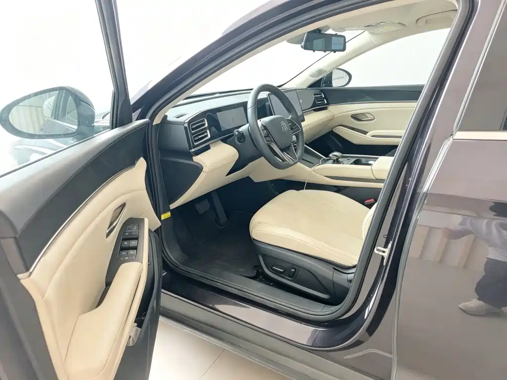 BYD Qin L — миниатюра 4