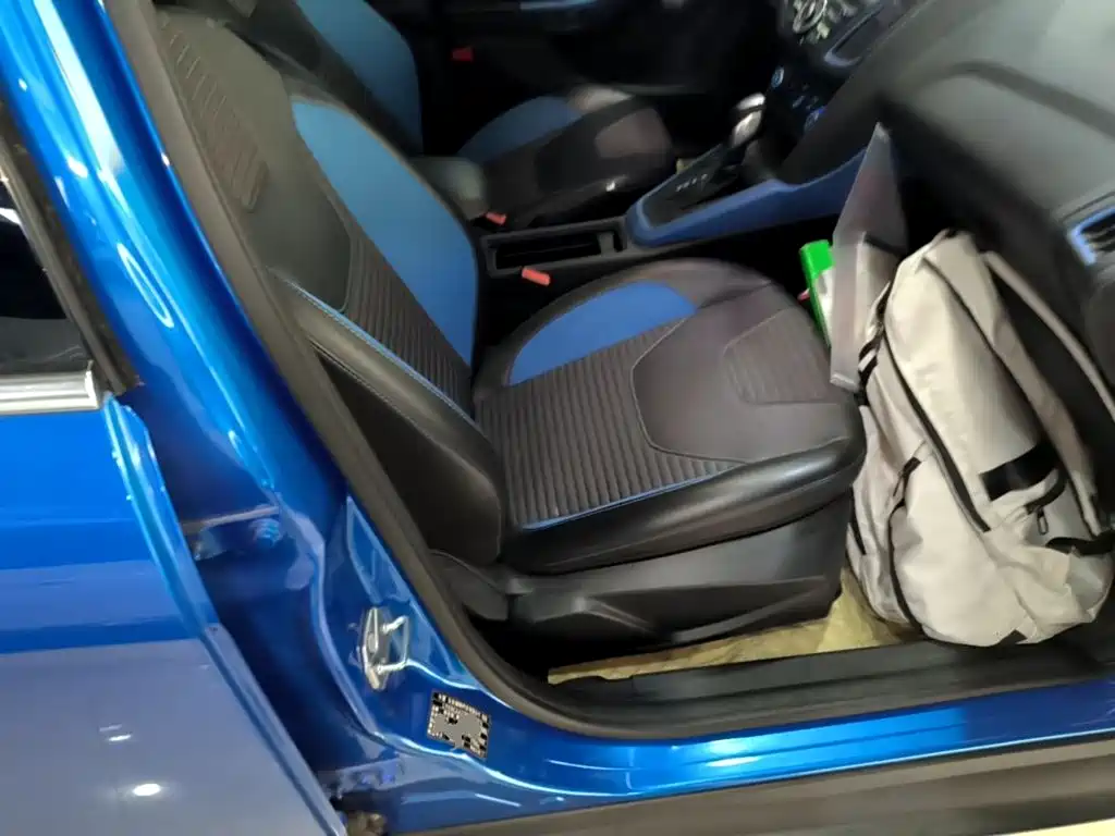 Ford Focus — миниатюра 25