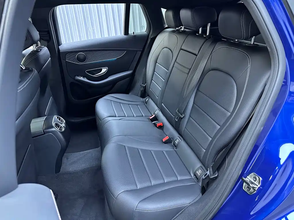 Mercedes-Benz EQC — миниатюра 9