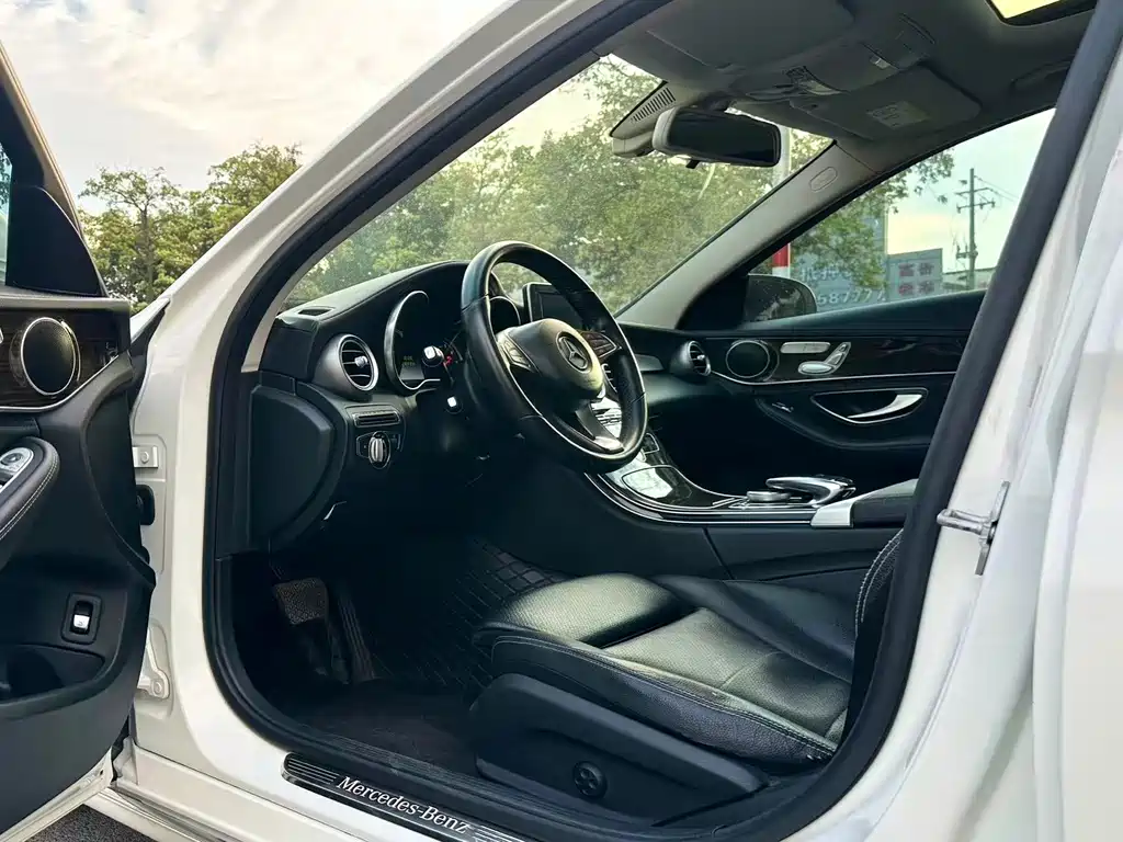 Mercedes-Benz C-Class C 2015 C 200 L