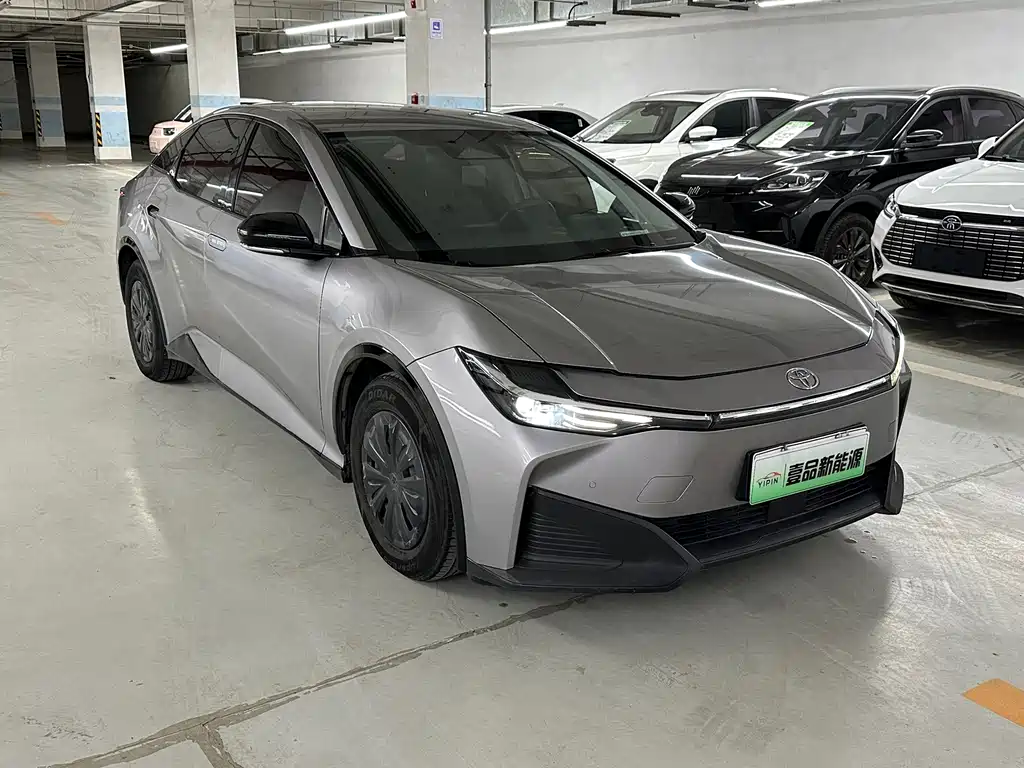 Toyota bZ3 — миниатюра 3