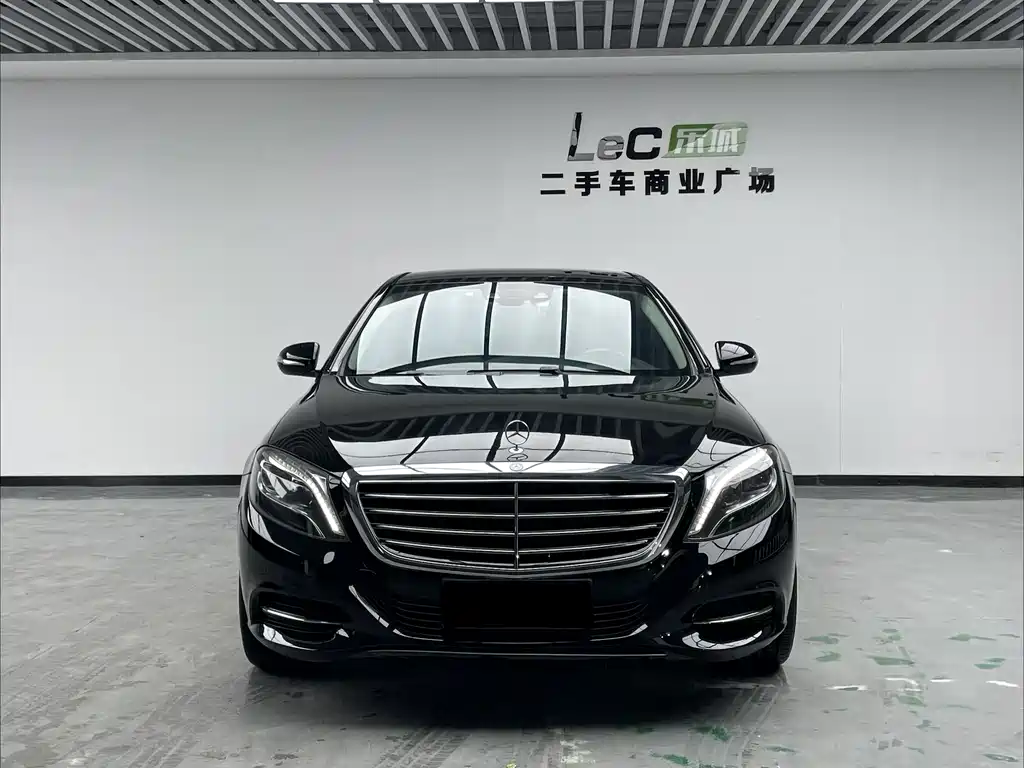Mercedes-Benz S-Class — миниатюра 2