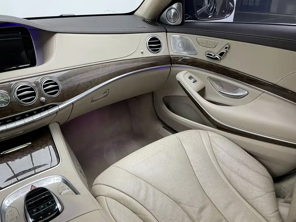 Mercedes-Benz S-Class — миниатюра 14