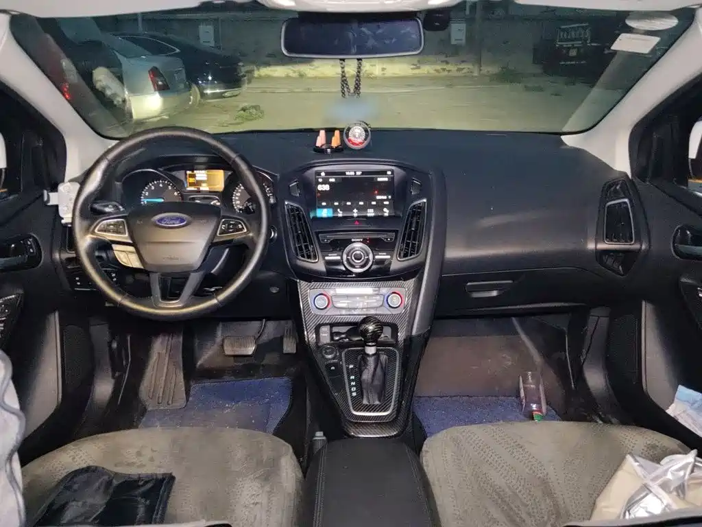 Ford Focus — миниатюра 13
