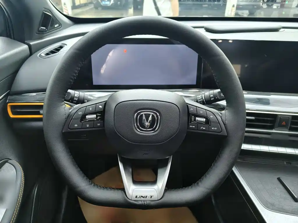 Changan UNI-T — миниатюра 7