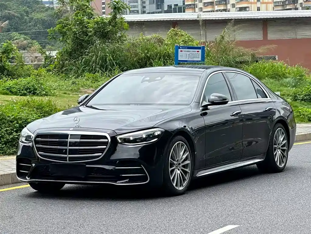 Mercedes-Benz S-Class 2023