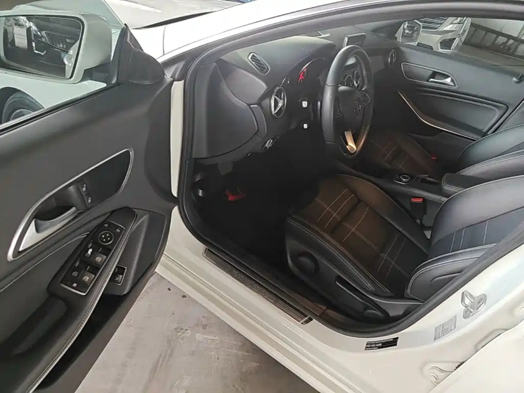 Mercedes-Benz CLA (Import) — миниатюра 16