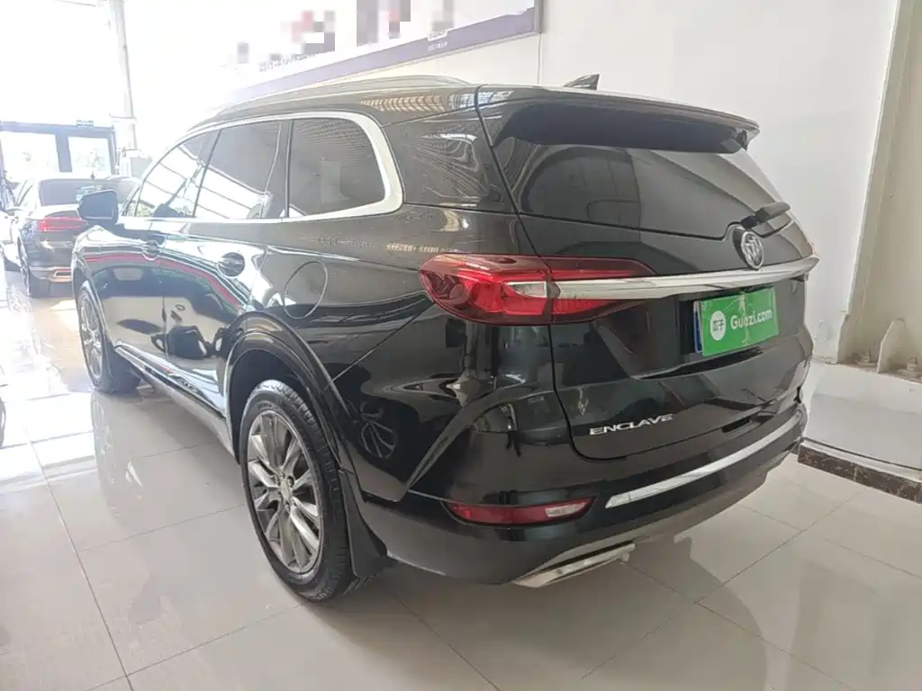 Buick Enclave — миниатюра 5
