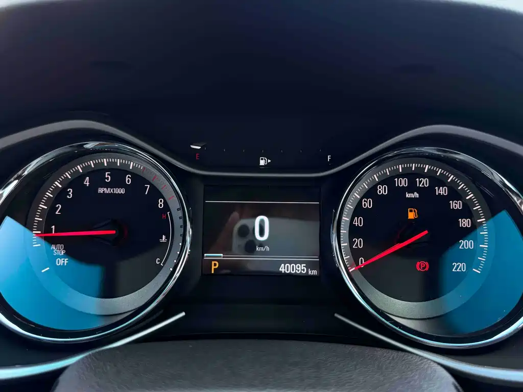 Chevrolet Volando — миниатюра 25