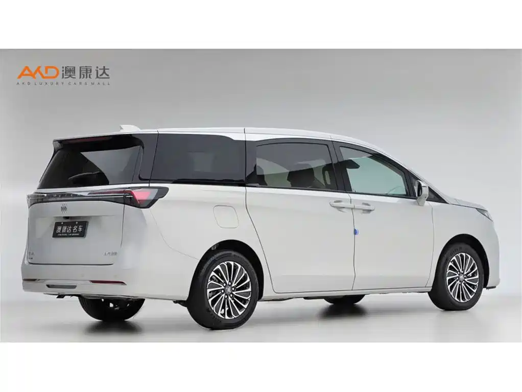 Buick GL8 Hybrid — миниатюра 3
