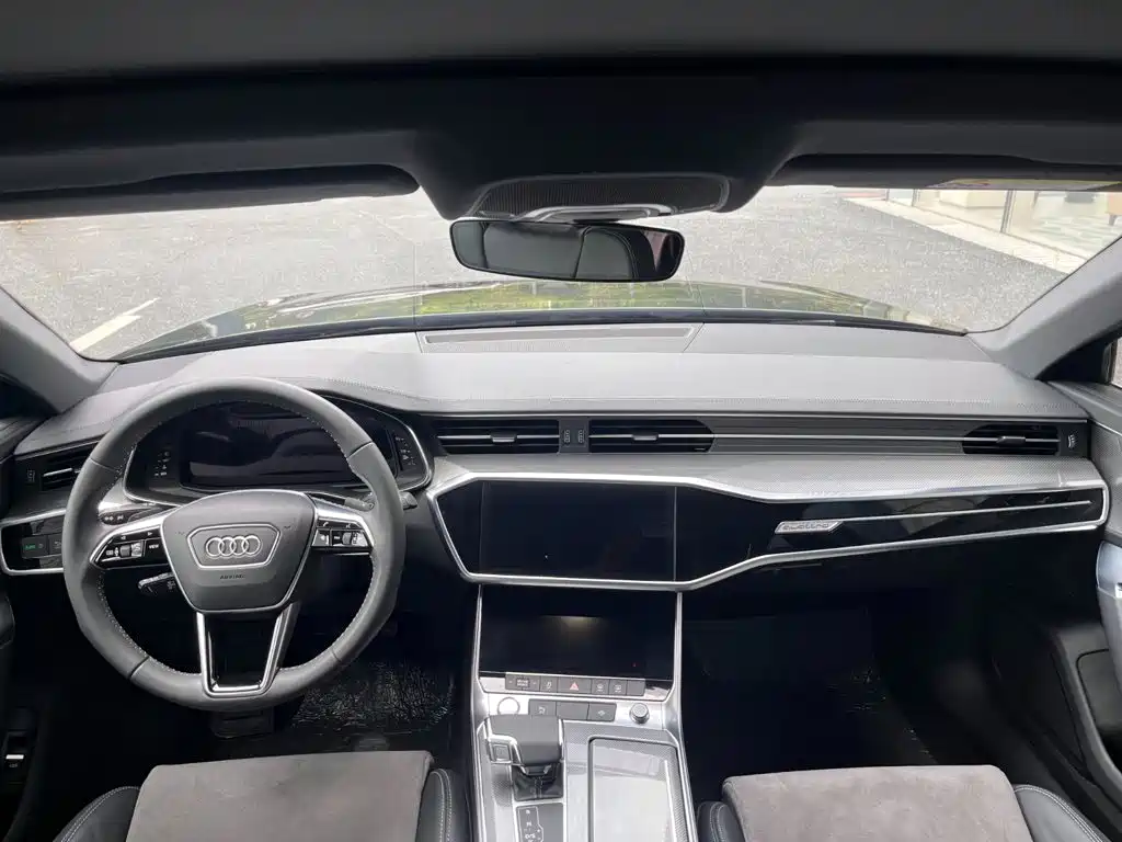 Audi A6L 2020 45 TFSI quattro