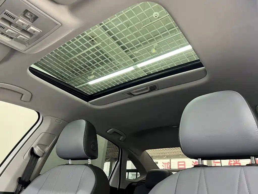 Volkswagen Lavida — миниатюра 17