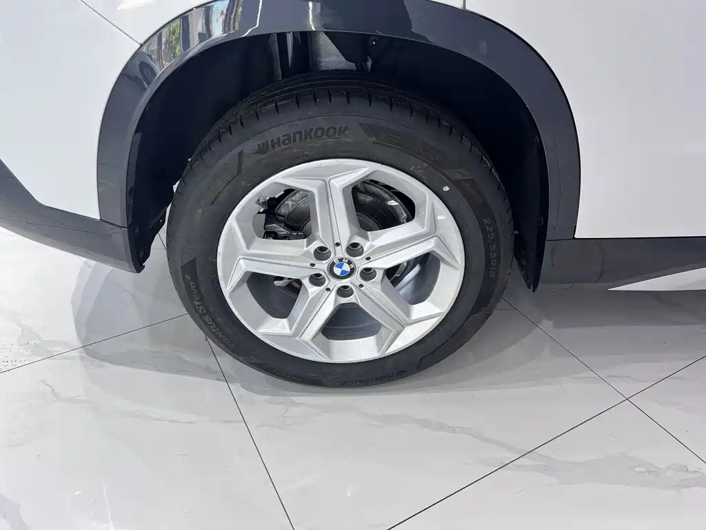 BMW X1 — миниатюра 20