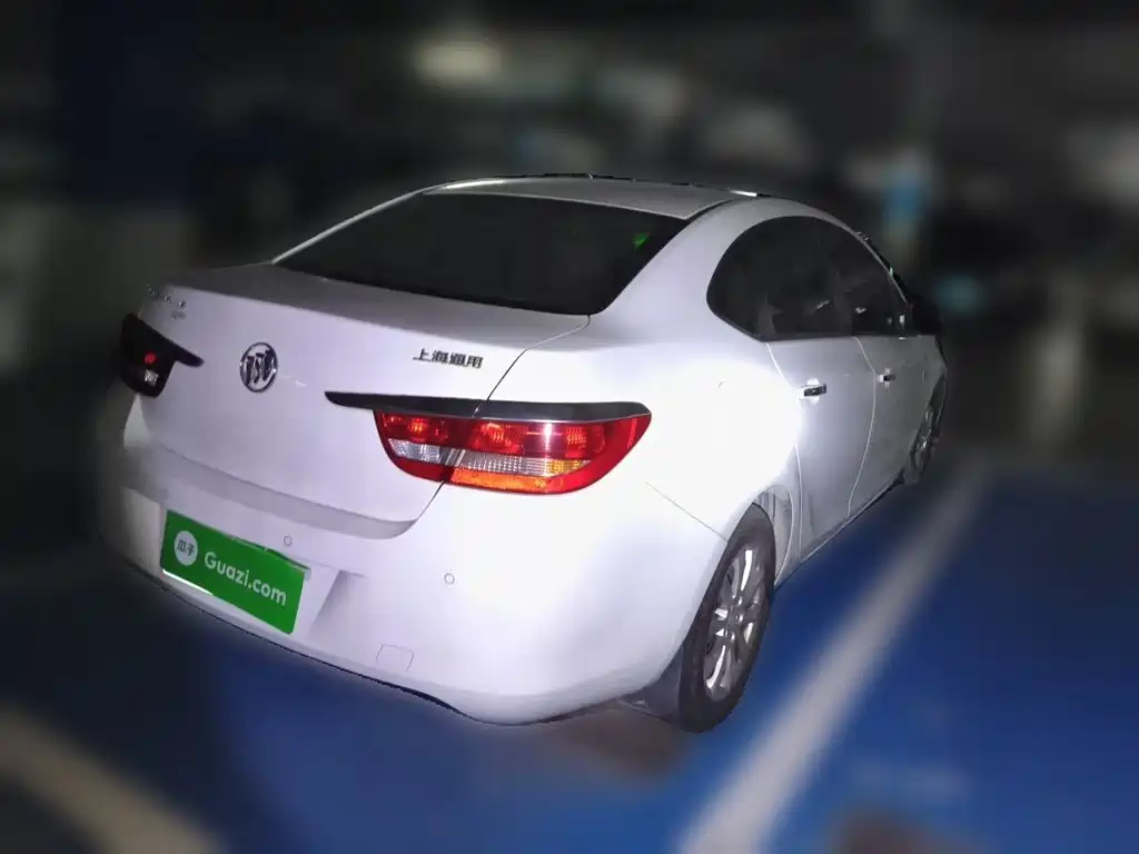 Buick Excelle — миниатюра 6
