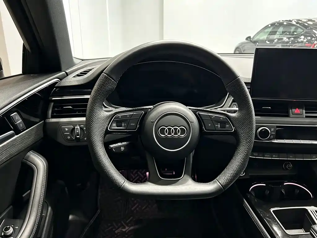 Audi A4L — миниатюра 11