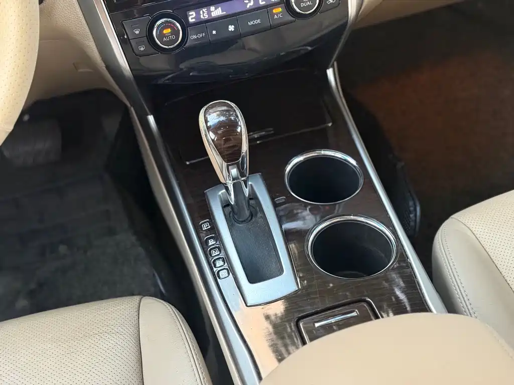 Nissan Teana — миниатюра 10