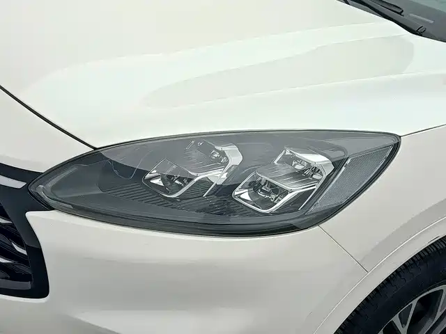 Ford Escape — миниатюра 8