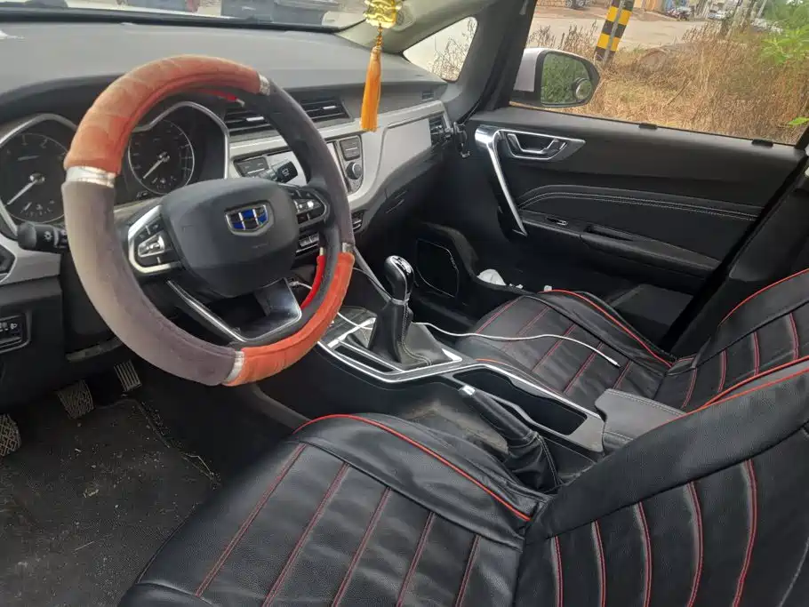 Geely Vision X3 — миниатюра 12