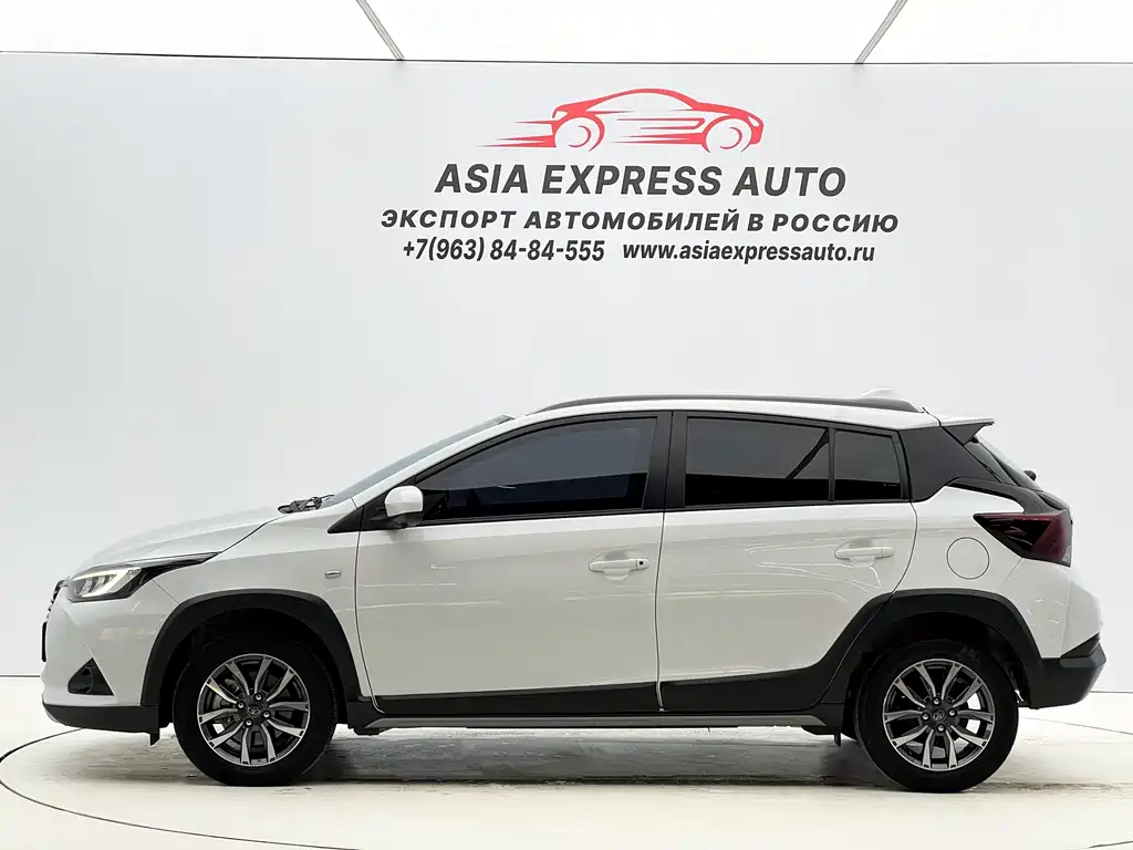 TOYOTA YARIS L ZHIXUAN