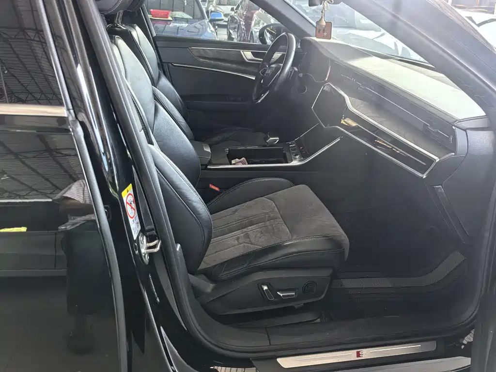 Audi A6L — миниатюра 4