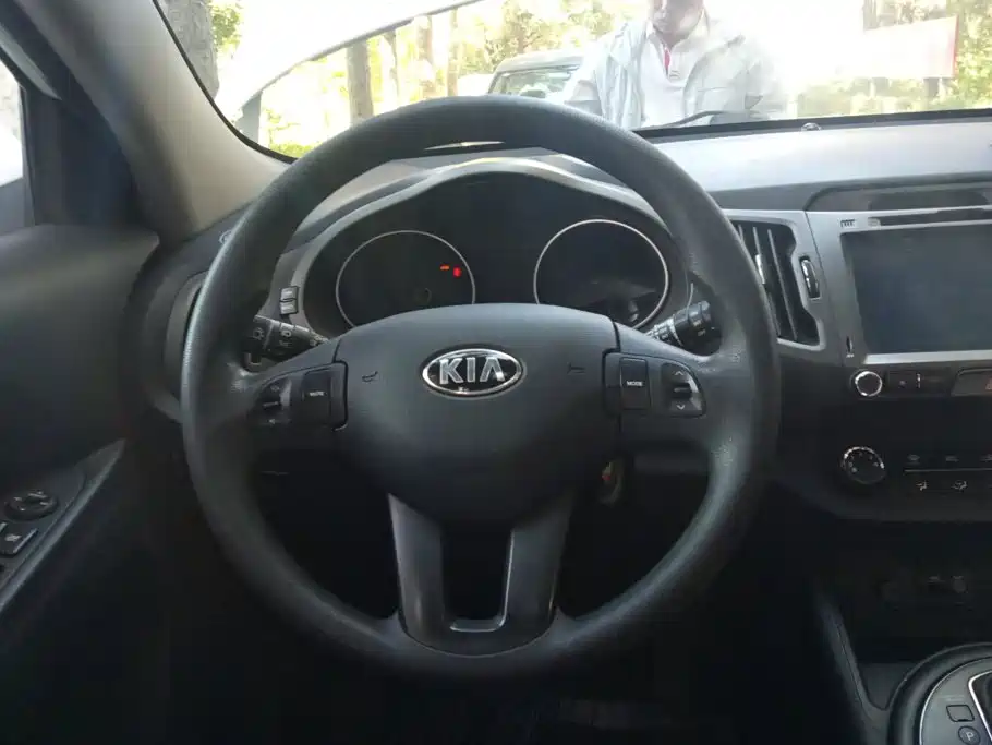 Kia Sportage — миниатюра 15