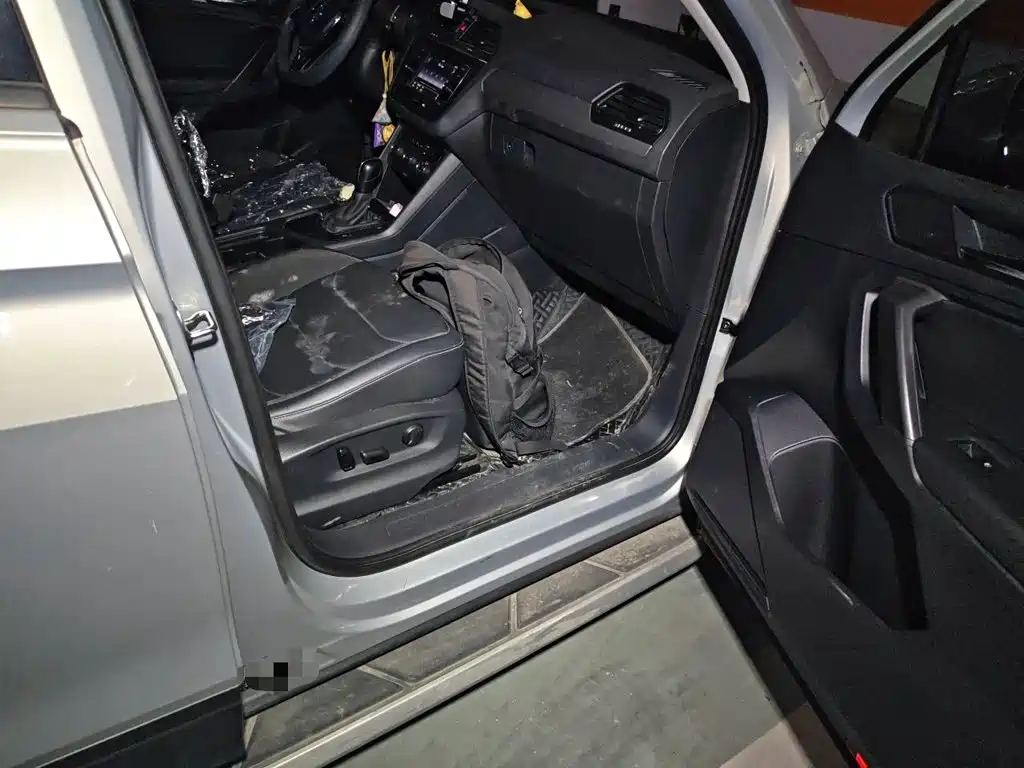 Volkswagen Tiguan L — миниатюра 18