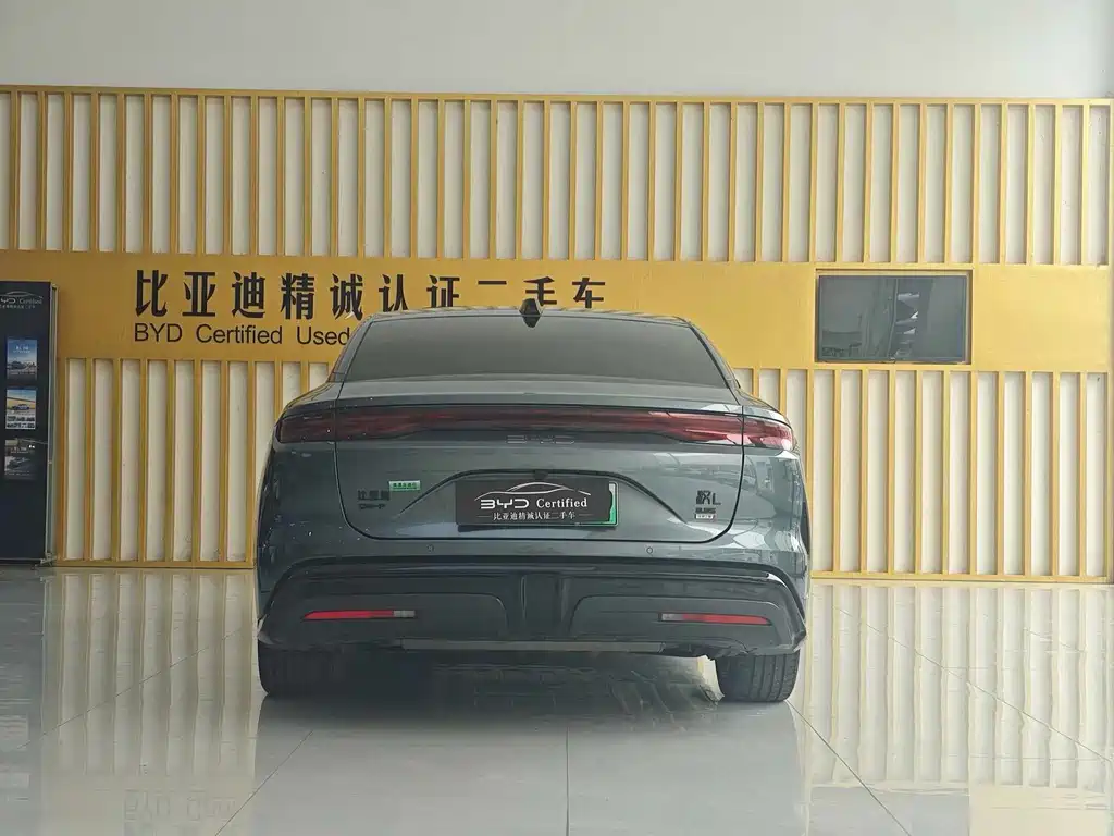 BYD Хань Ли — миниатюра 8
