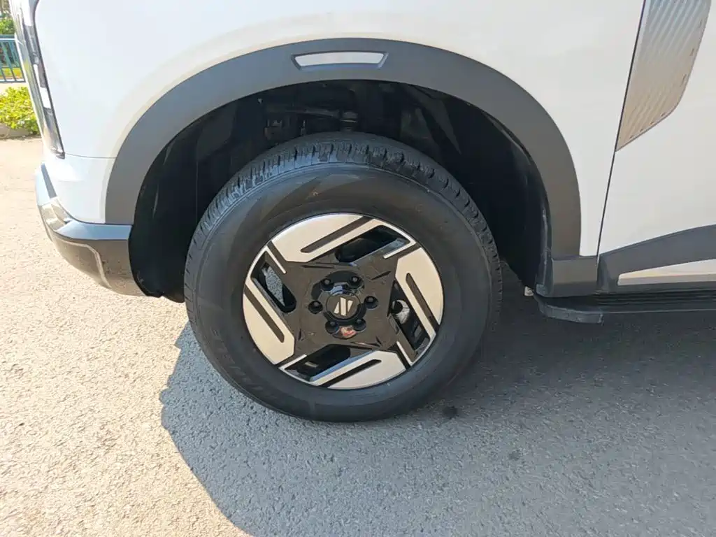 Dongfeng Z9 GE PHEV — миниатюра 23