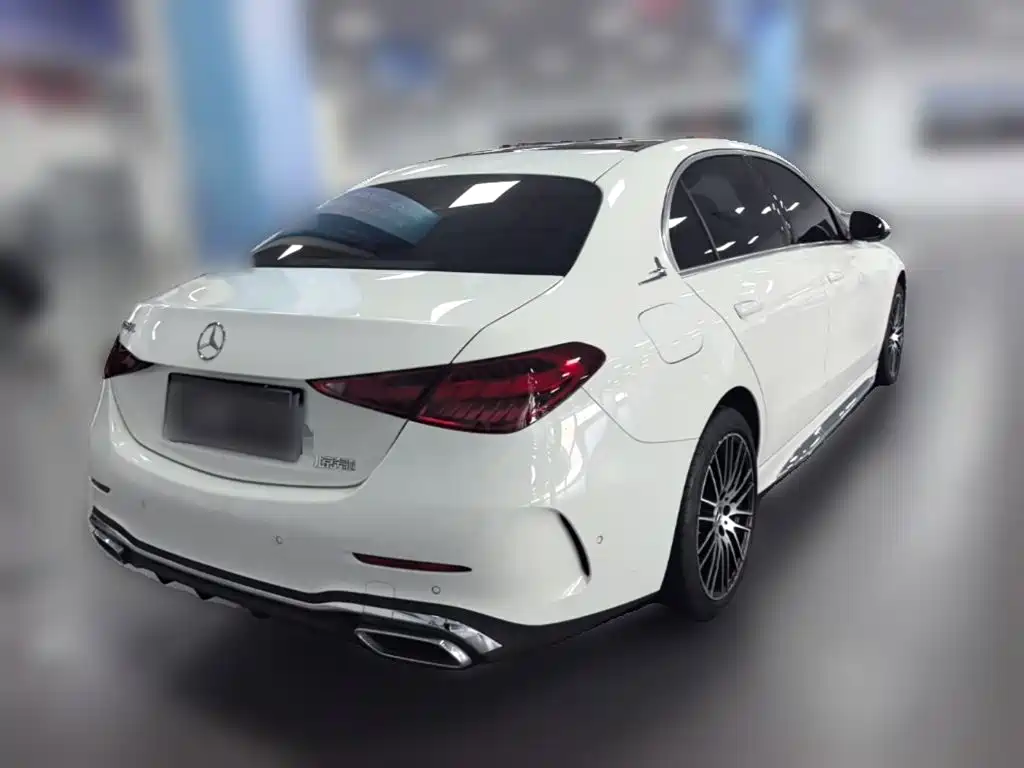 Mercedes-Benz C-Class — миниатюра 10