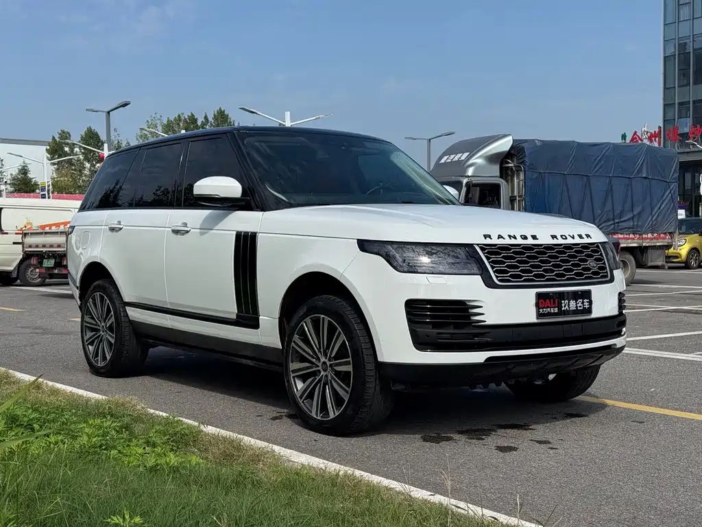 Land Rover Range Rover — миниатюра 3