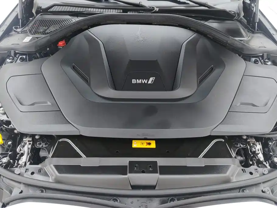 BMW i3 — миниатюра 10